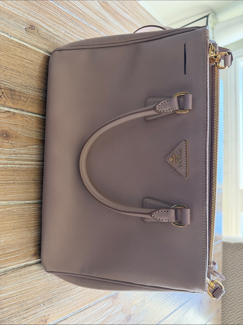 Prada Galleria Stafino Bag with COA